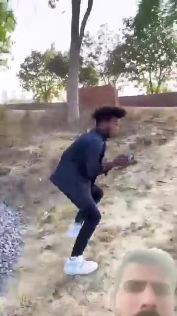#photoshoot_#photo_#funny_#magic_#tranding_#realfools_#dushyantkukreja_#comedy_#photography(360p)