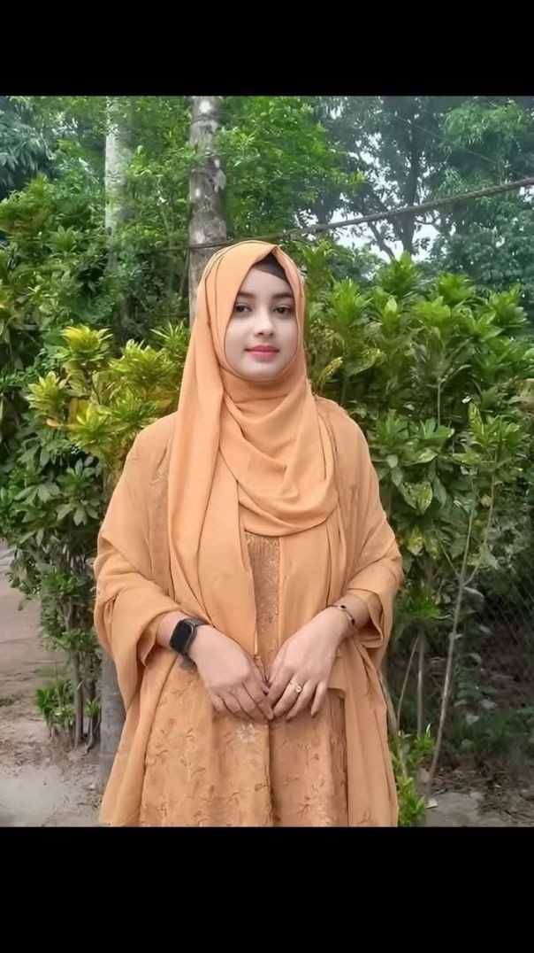 যেমন মা তেমন মেয়ে Like mother, like daughter.